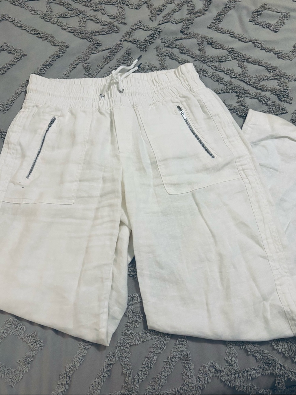 Athleta White Drawstring Linen Joggers with Zip Pockets